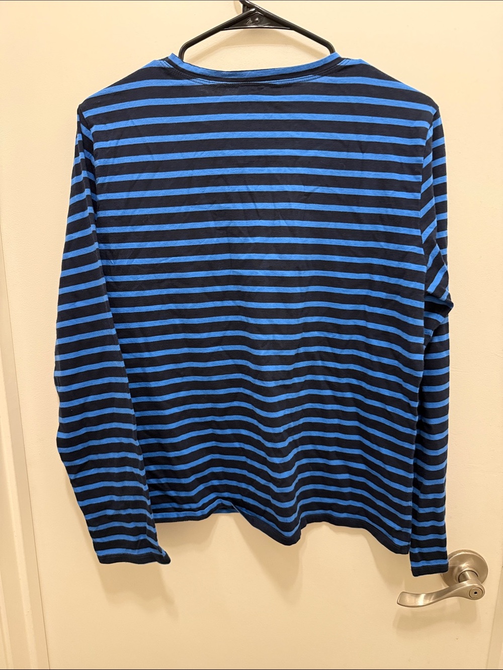 KULE striped modern long sleeve top - Picture 4 of 4